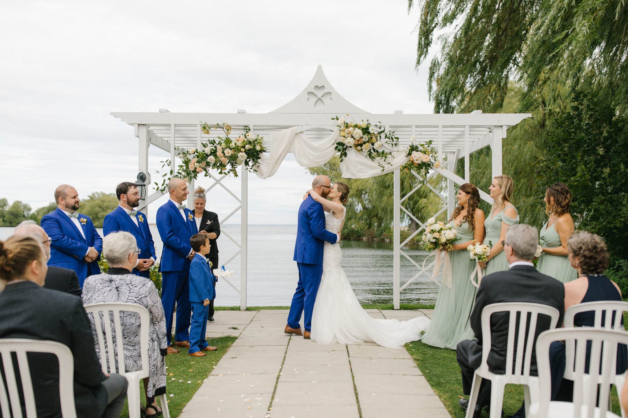 Playful September Georgian Bay wedding at Bear Estates