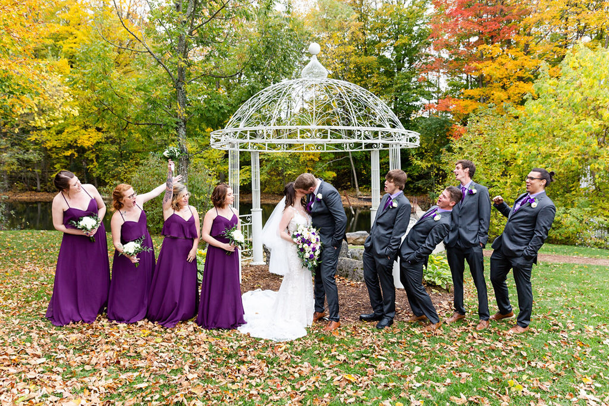 Beautiful Colourful Autumn Wedding at Walters Falls Inn