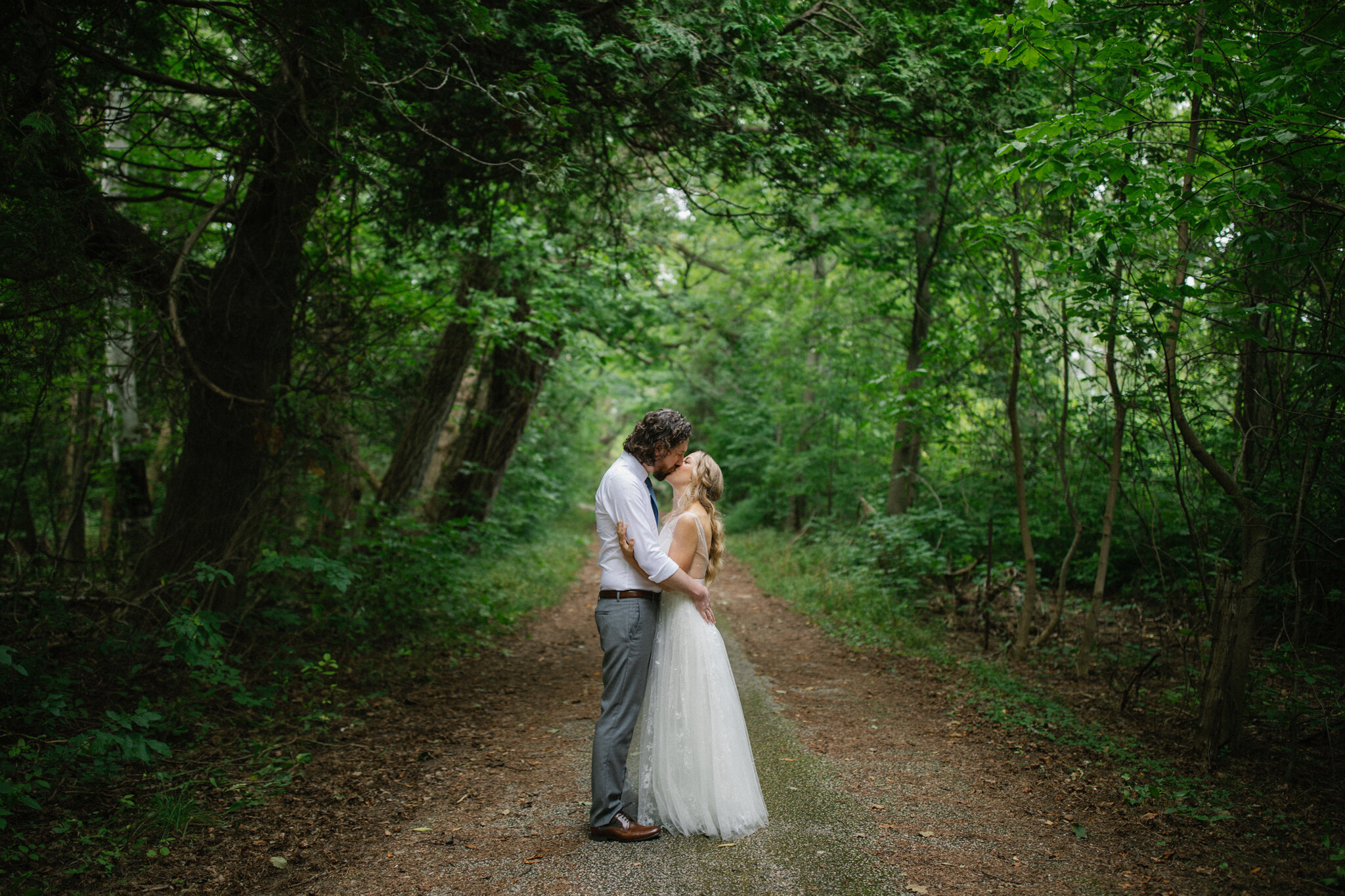 Forest first look kiss Meaford boho bride