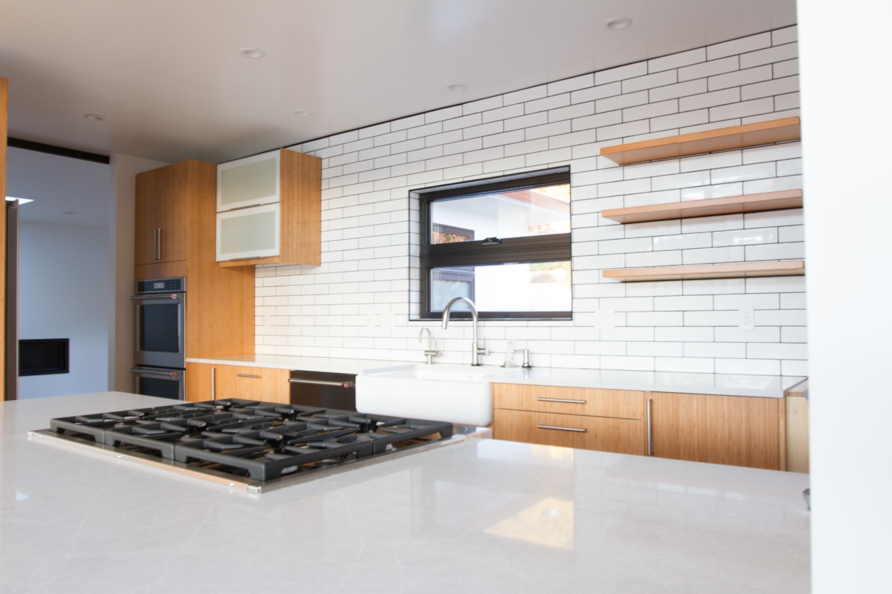 (Santa Cruz) Modern Kitchen Design