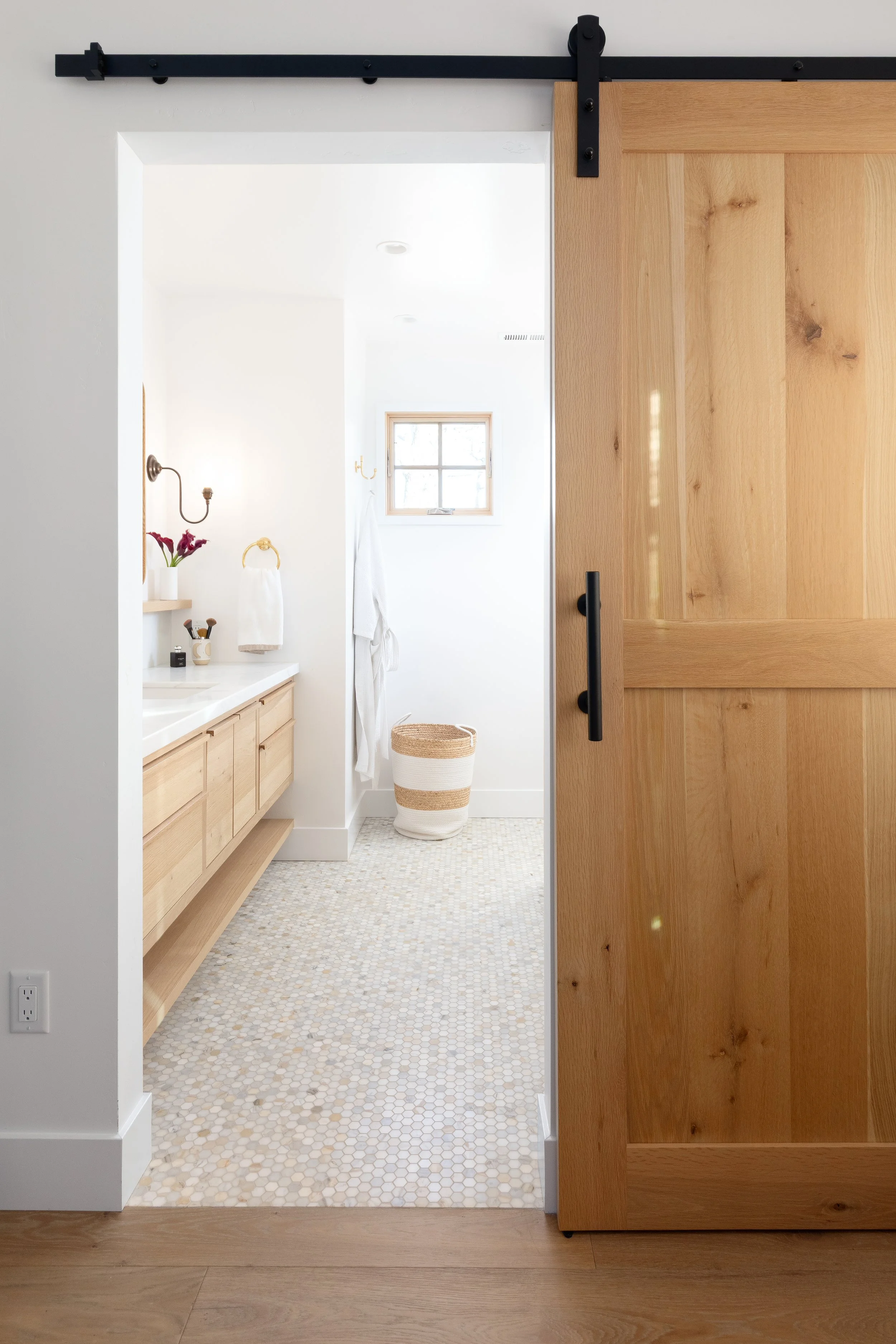 _X3A4514-Edit light-on.jpg