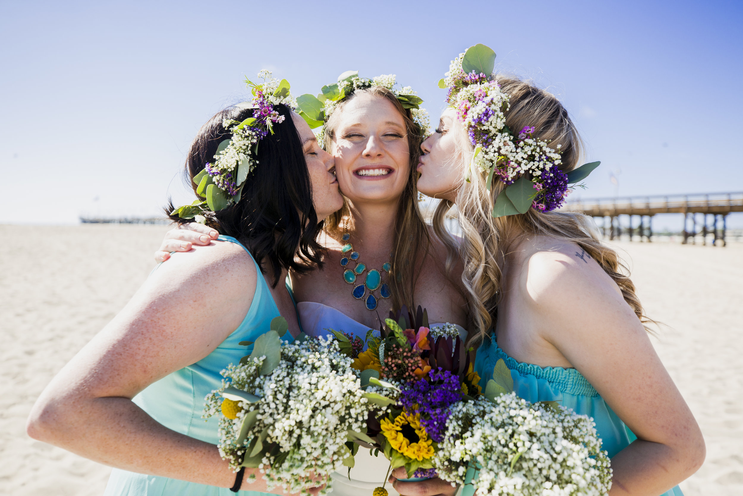 BEACH WEDDING