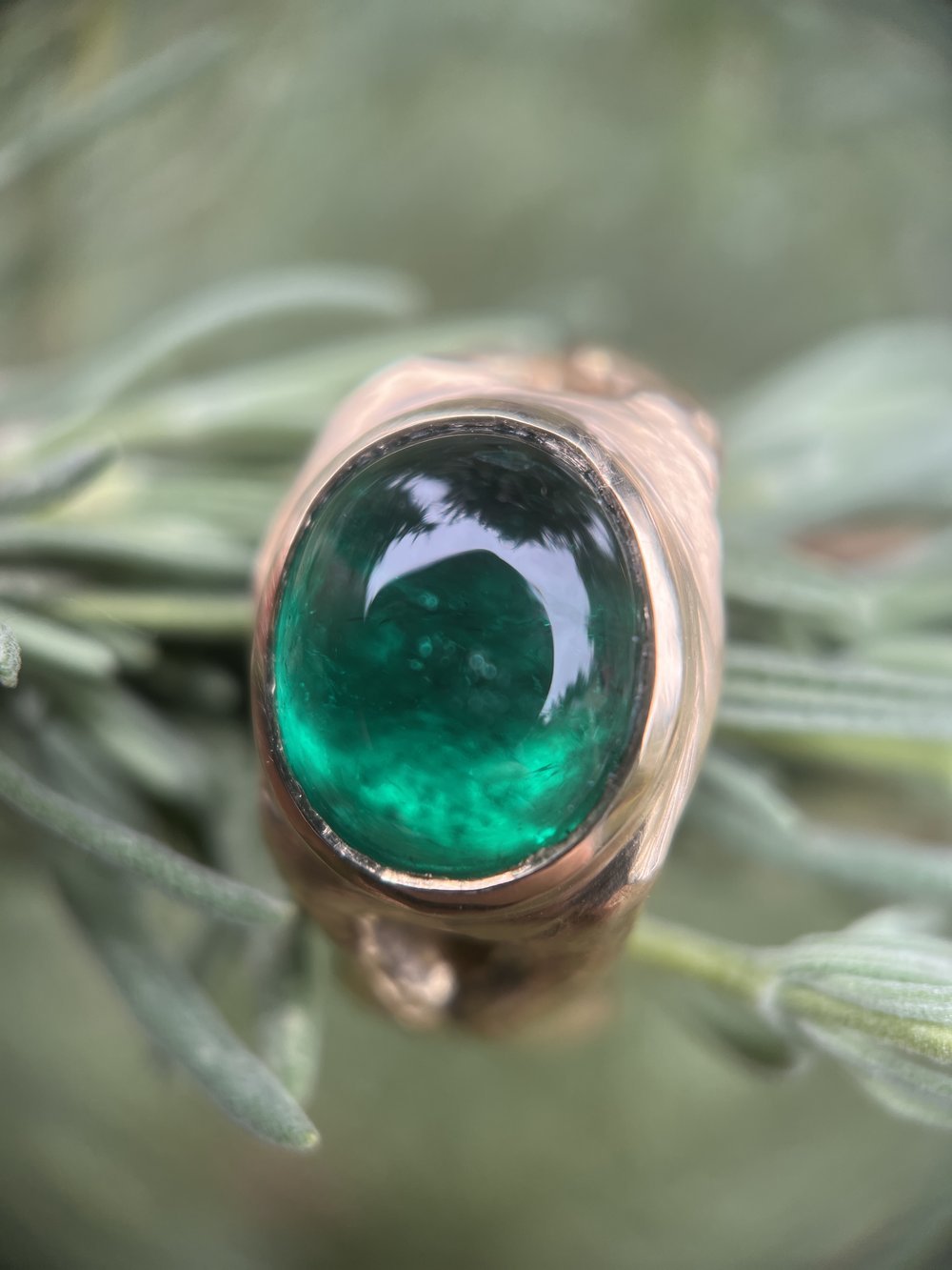 Cabochon+Emerald+Ring_Ringed.jpeg