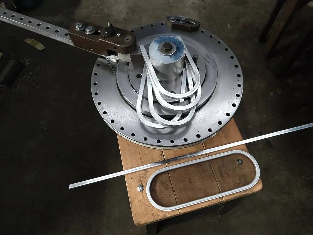Love this #diacro !!
#bending then #milling #aluminum
to match an existing extruded profile.

Dropped your unique boat window screen in the drink and can't find a replacement? Sure, we can probably reverse engineer one, why not?