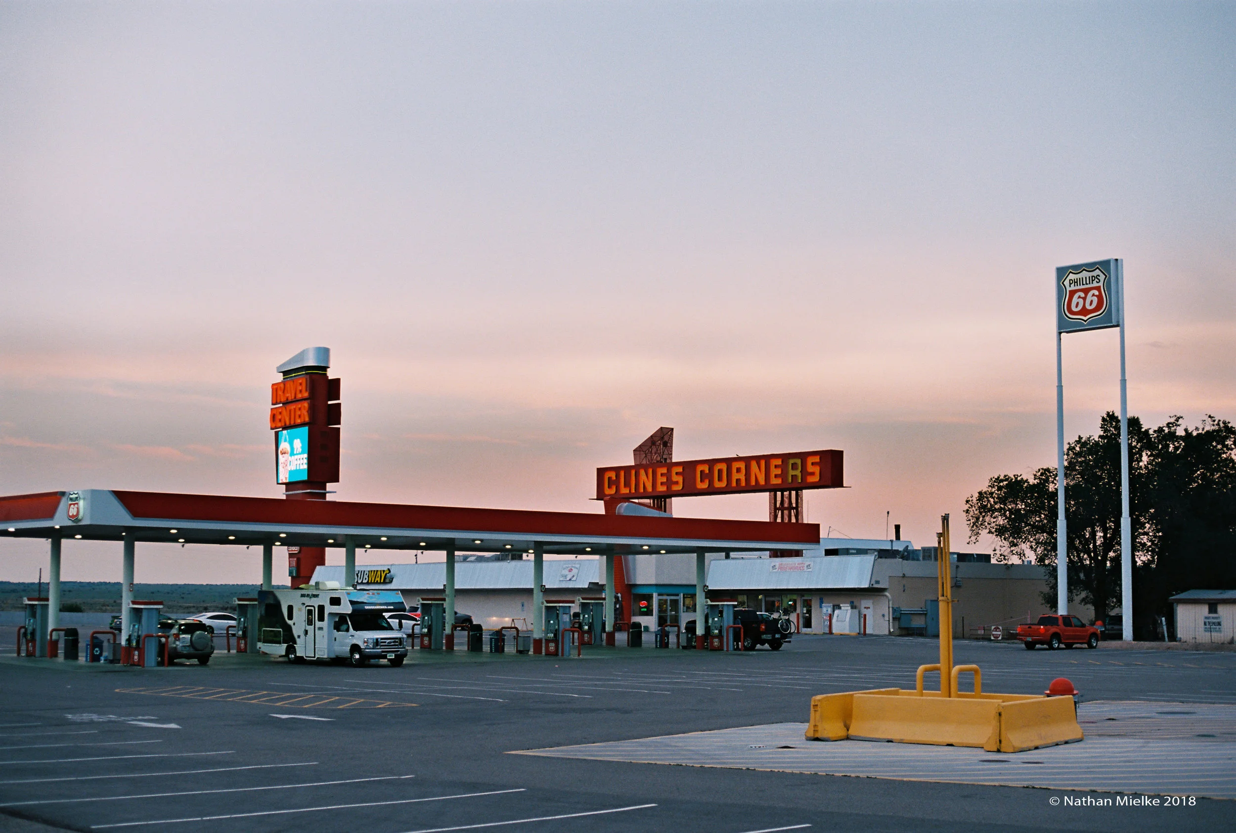 R1-02223-031A.jpg