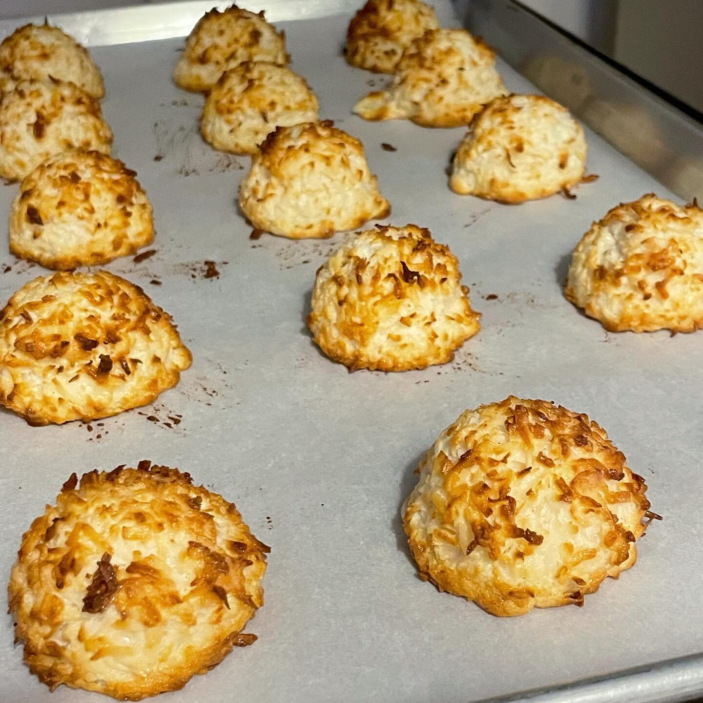 🗣️ Must try these coconut macaroons!!!