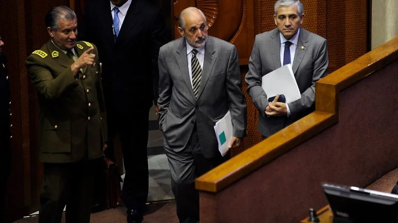 reunión fiscal nacional con director de carabineros