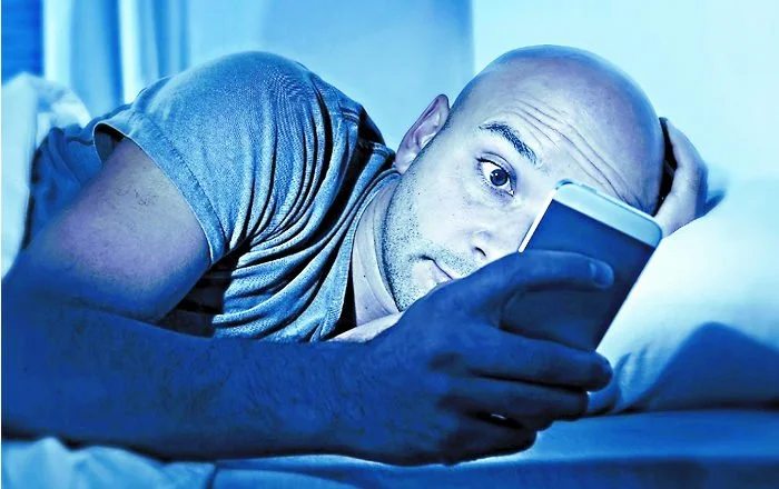 ¿Por qué dormimos mal los chilenos?