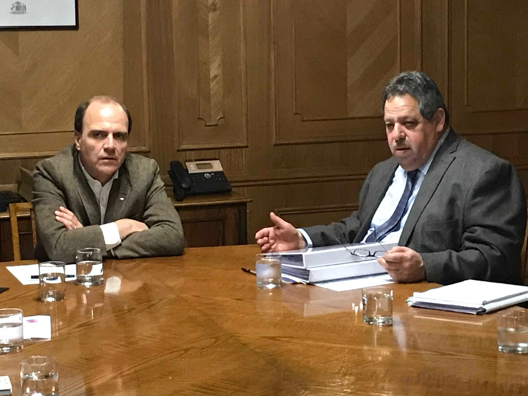 ALCALDE ZARZAR MOSTRÓ RADIOGRAFÍA DE CHILLÁN Y ESPERA APOYO DE MINISTRO DE LA VIVIENDA