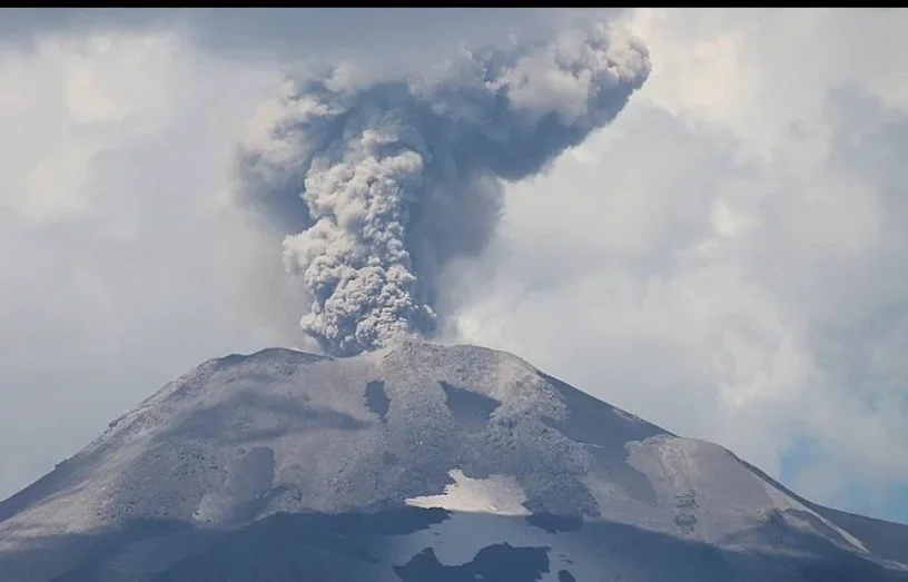 Tercera violenta explosión en Chillán provoca alerta, gobierno entrega mapa de evacuación