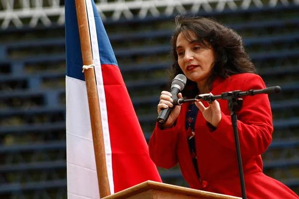 SEREMI DE JUSTICIA Y DERECHOS HUMANOS REALIZA PRIMER APOSTILLAMIENTO EN LA REGIÓN DE ÑUBLE.