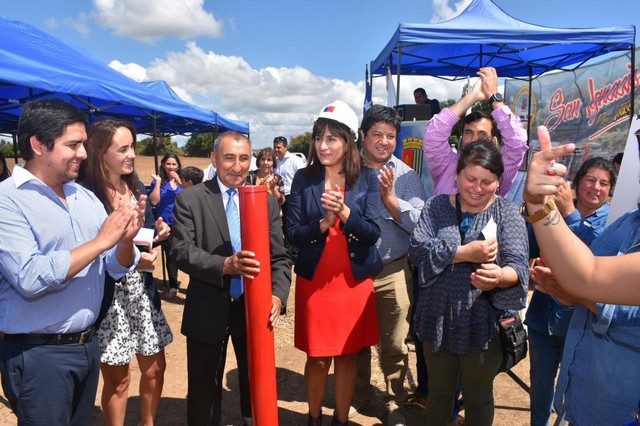 Tras 17 años de espera, familias del comité El Progreso de San Fabián inician las obras de construcción de su conjunto habitacional