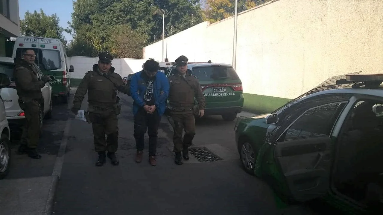 Carabineros detuvo a sujetos por robo con violencia en sucursal bancaria de El Carmen