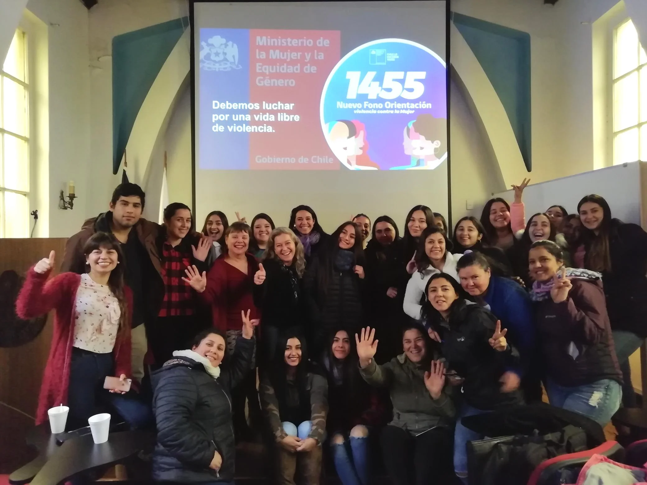 Seremi de la Mujer inicia ciclo de charlas sobre la “Violencia en el pololeo”