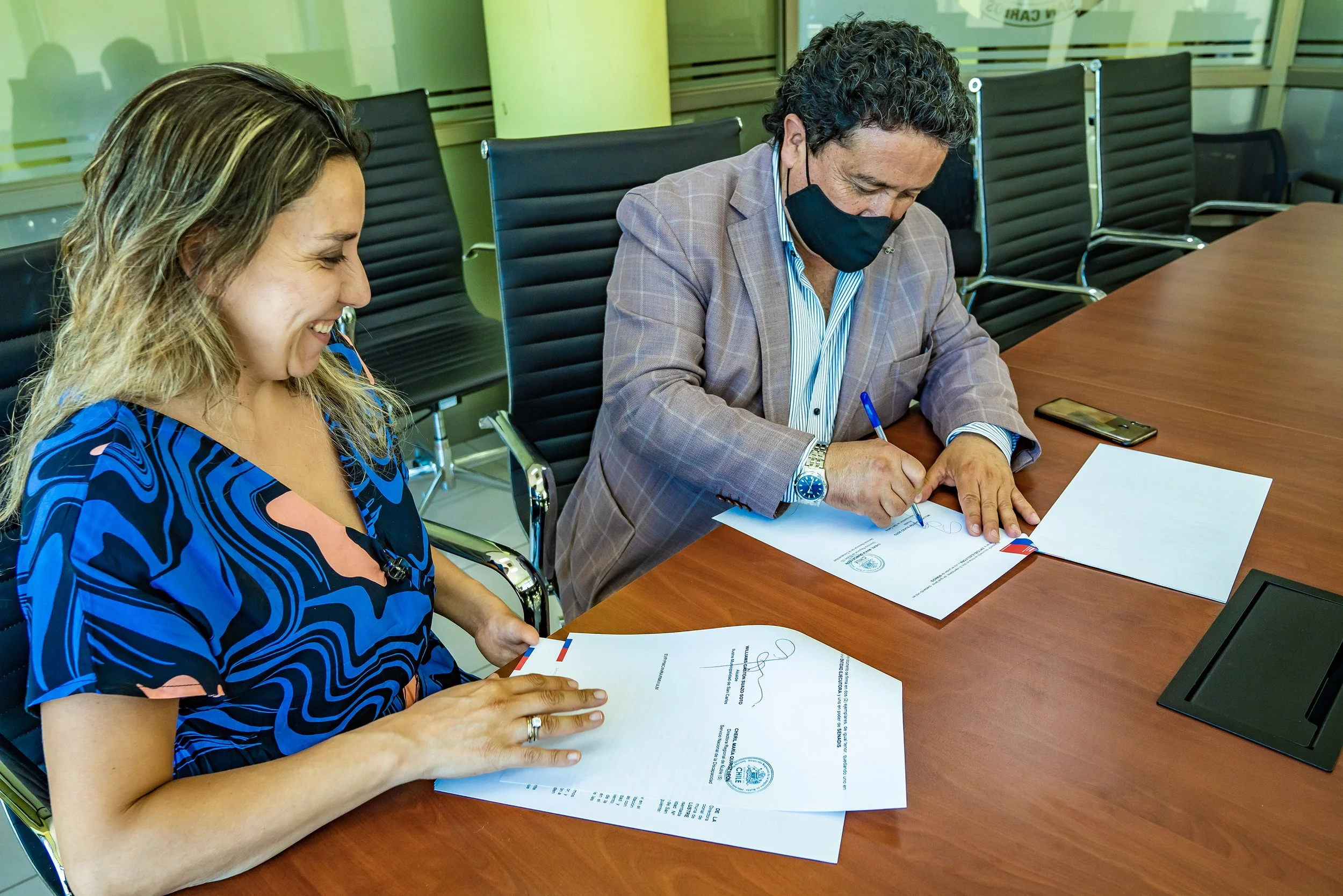 SAN CARLOS: MUNICIPIO Y SENADOS FIRMAN CONVENIO PARA LA INSTALACIÓN DE SALA DE REHABILITACIÓN PARA NIÑOS(AS) CON DISCAPACIDAD