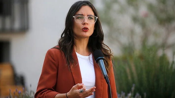Vallejo dice que Boric tiene "plena disposición" a responder a comisión investigadora de Caso Monsalve