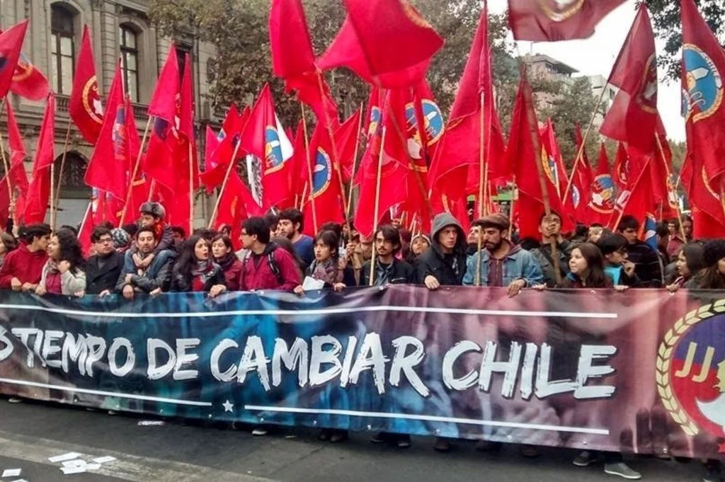 el PC alerta cifra oculta en olas de despidos en universidades
