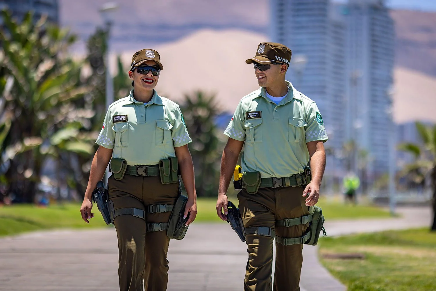Presentan nuevo uniforme de Carabineros