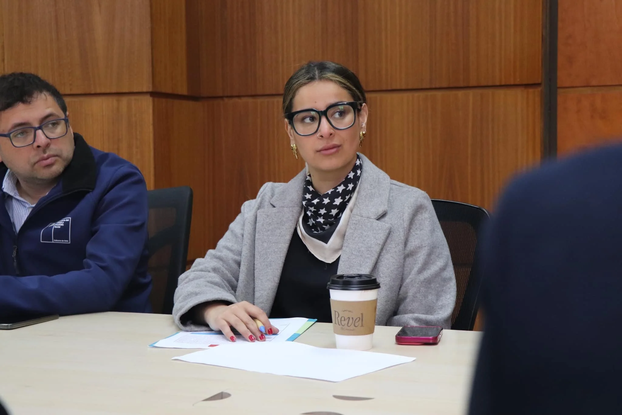 ingresos fiscales suben 5,7% en el primer trimestre y gasto público se modera con fuerte impulso en inversión pública