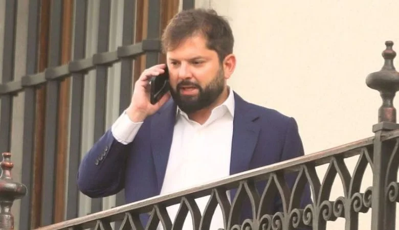 Gobierno tacha de "trascendido" interceptación de llamada de Boric y descarta vínculo con Procultura