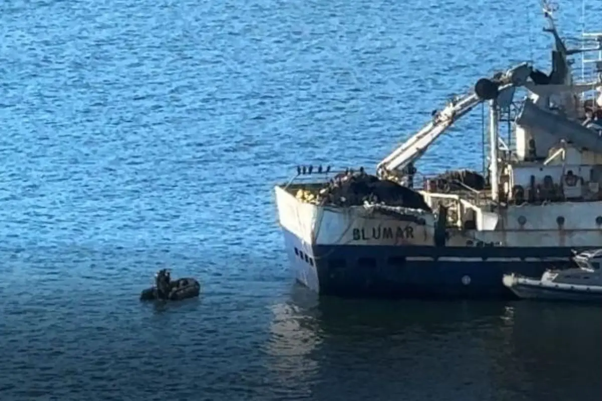 Familiares de víctimas del Bruma se reúnen con Fiscalía y Blumar responde a hallazgos: “No implica automáticamente responsabilidad”