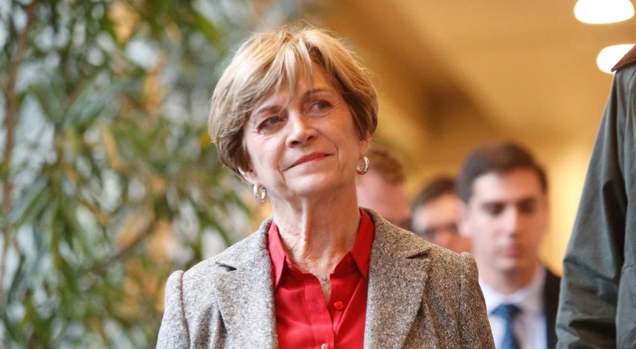 Matthei cambia al equipo voceros completo