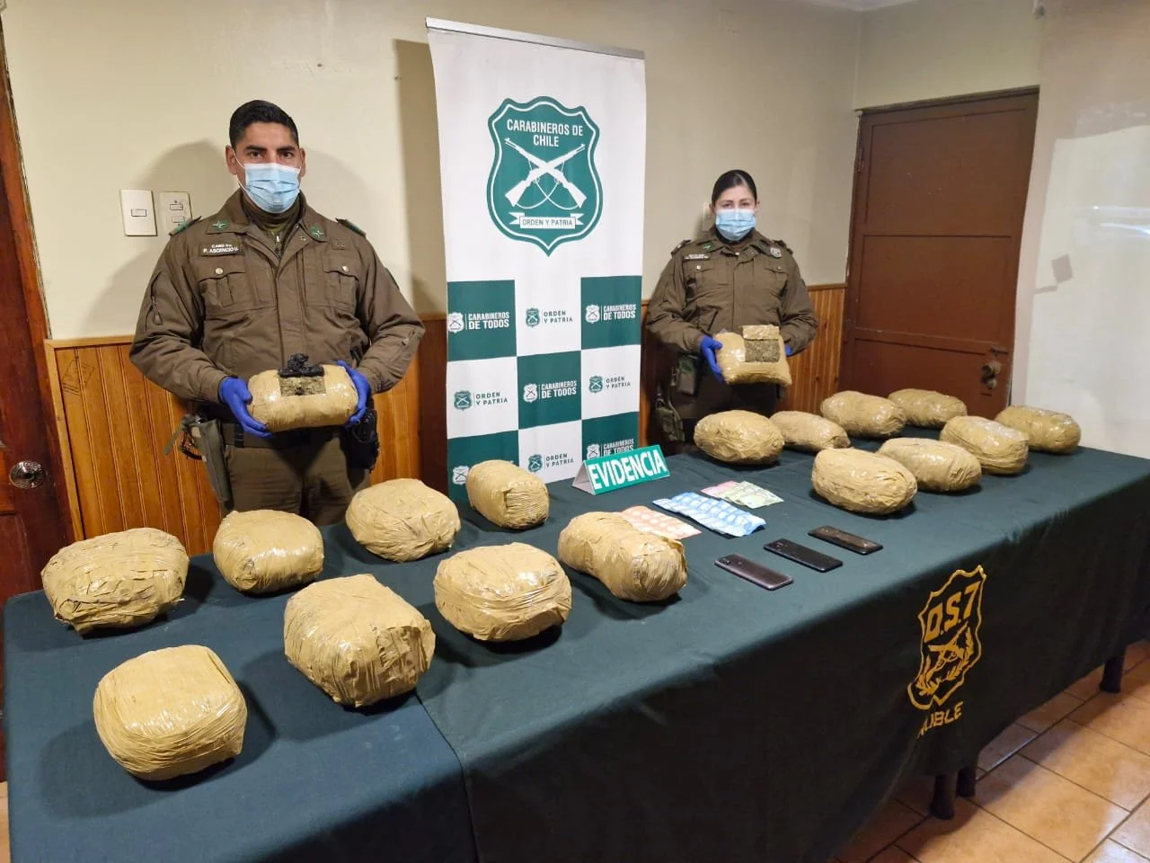Fiscalía de Chillán obtiene prisión preventiva para tres imputados que traficaban más de 18 kilos de marihuana