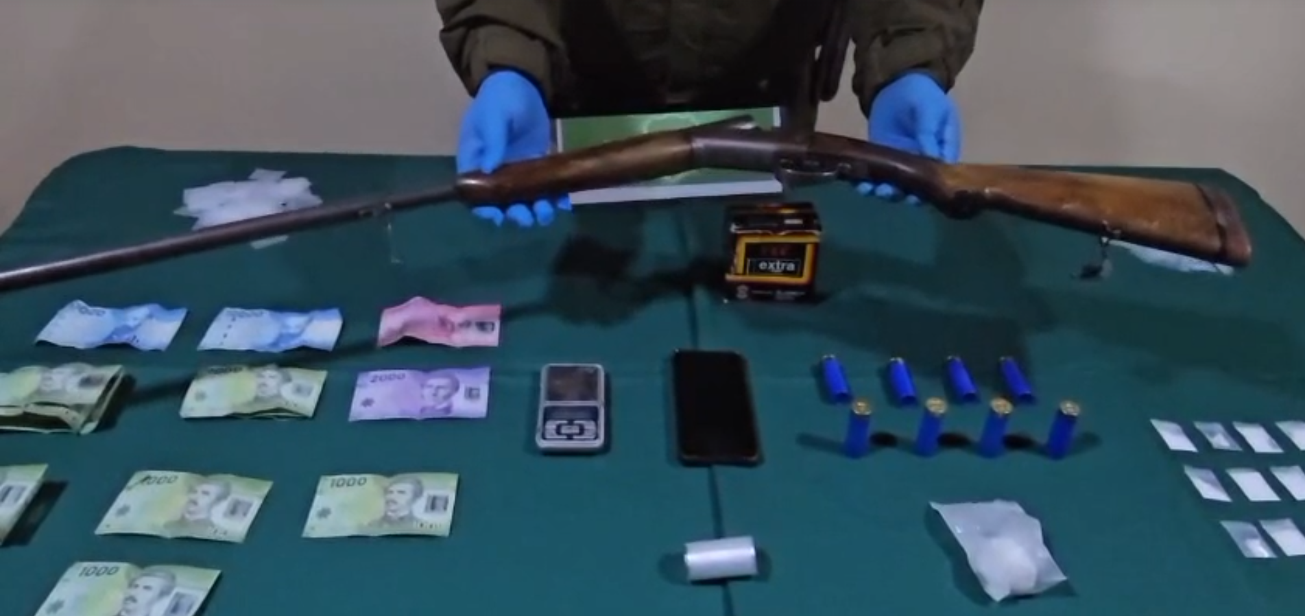 Por delito de microtráfico y Ley de Control de Armas: Carabineros detiene a sujeto en Bulnes 