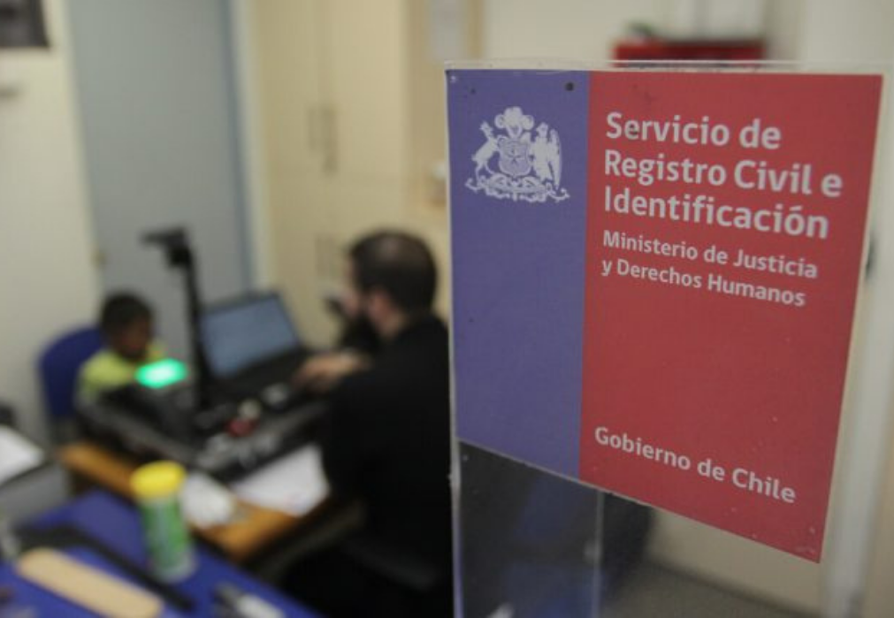 Prisión preventiva para funcionarias del Registro Civil de Buin que se robaron $17 millones