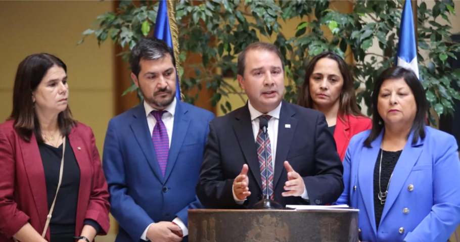 Solicitan sesión especial en la Cámara para abordar escándalo por error en cuentas de luz