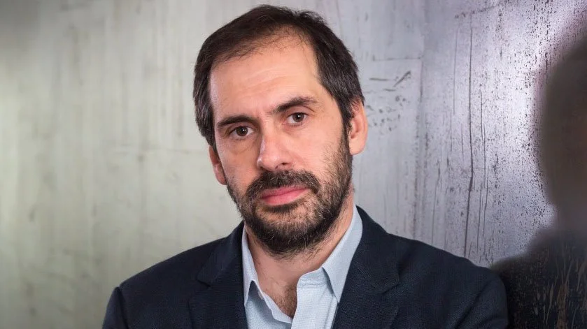 Nuevo ajuste del Gobierno al reajuste fiscal: reclamos ante Contraloría exigirán cinco años de servicio