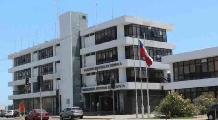 Informe de Contraloría cuestiona manejo de recursos del Gore Tarapacá y ordena devolución de millonarios montos