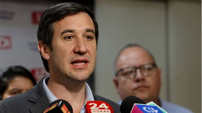 UDI exige definición a Boric por fondos a festival de cine porno y pone en duda apoyo a proyectos del Gobierno