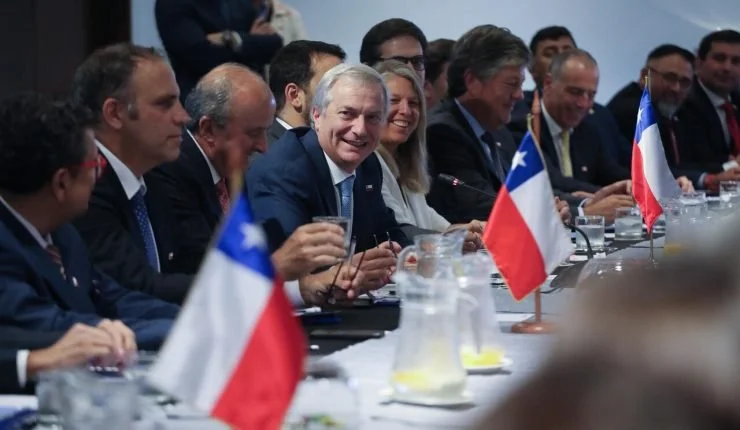 Gobierno entrante define a sus delegados presidenciales 