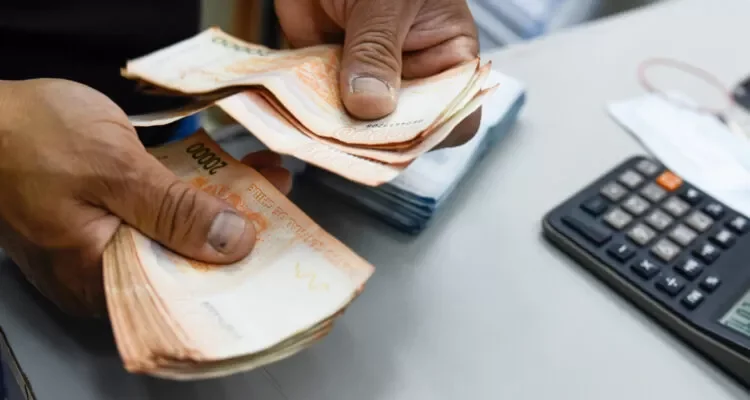 Más de $106 mil millones sin cobrar: Comisión para el Mercado Financiero llama a revisar acreencias bancarias