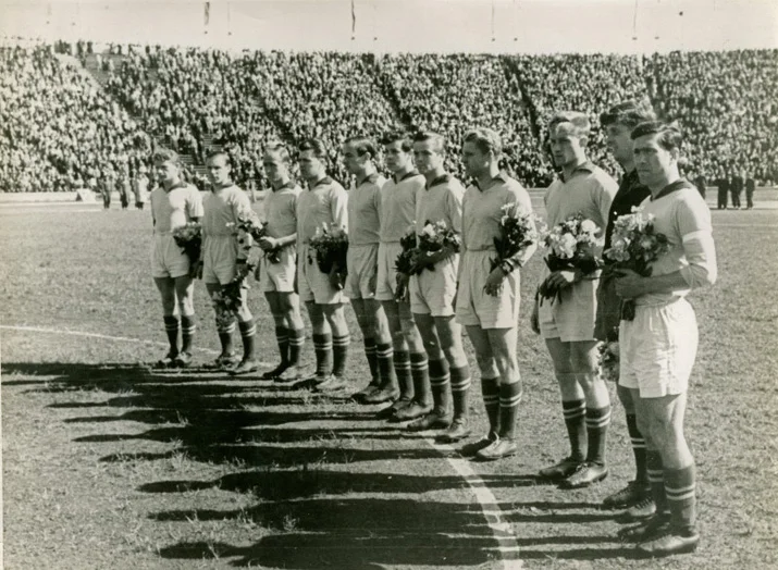 Pictured third from left.