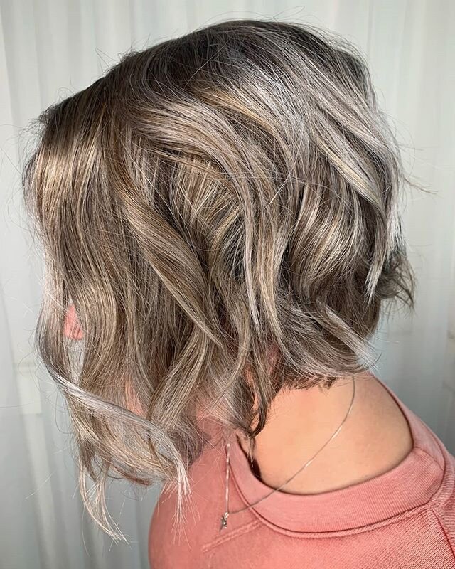 Beautiful work by our Amazingly talented Master Stylist TAYLOR! 😍 She has some openings this week.😍 Call 828-484-8488 or click link in bio to book!

#ashevillehair #ashevillebayage #ashevillestylist #bestsalon #828isgreat #avlhair #ashevillehaircut