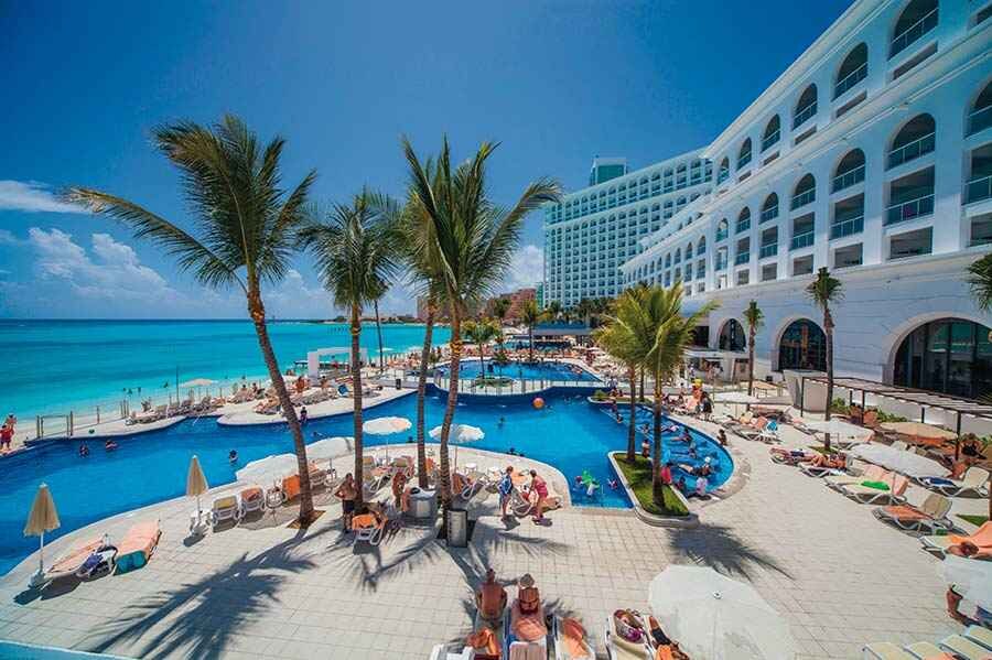 Riu Cancun.jpg