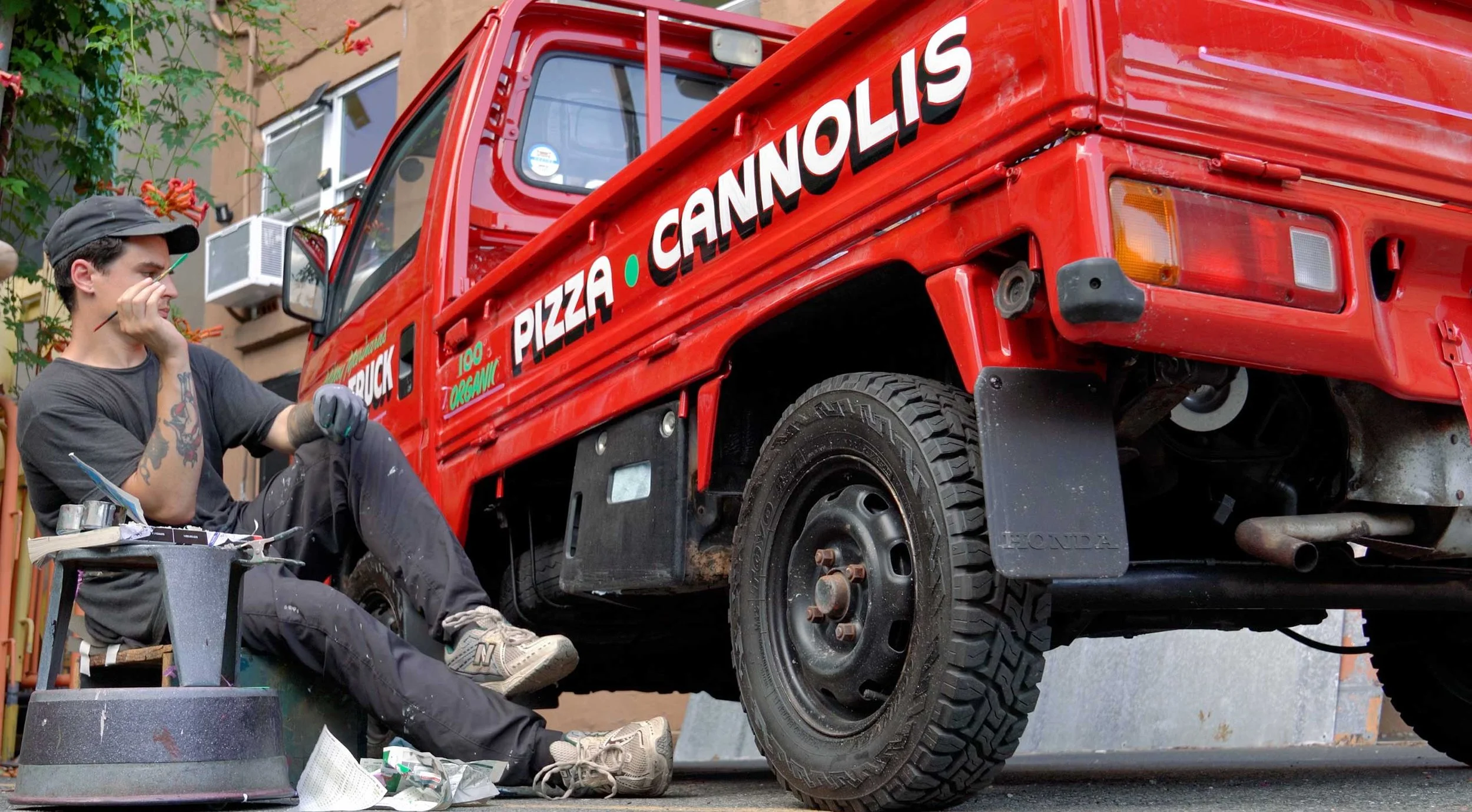 hand-painted-truck-lettering-nyc.jpg