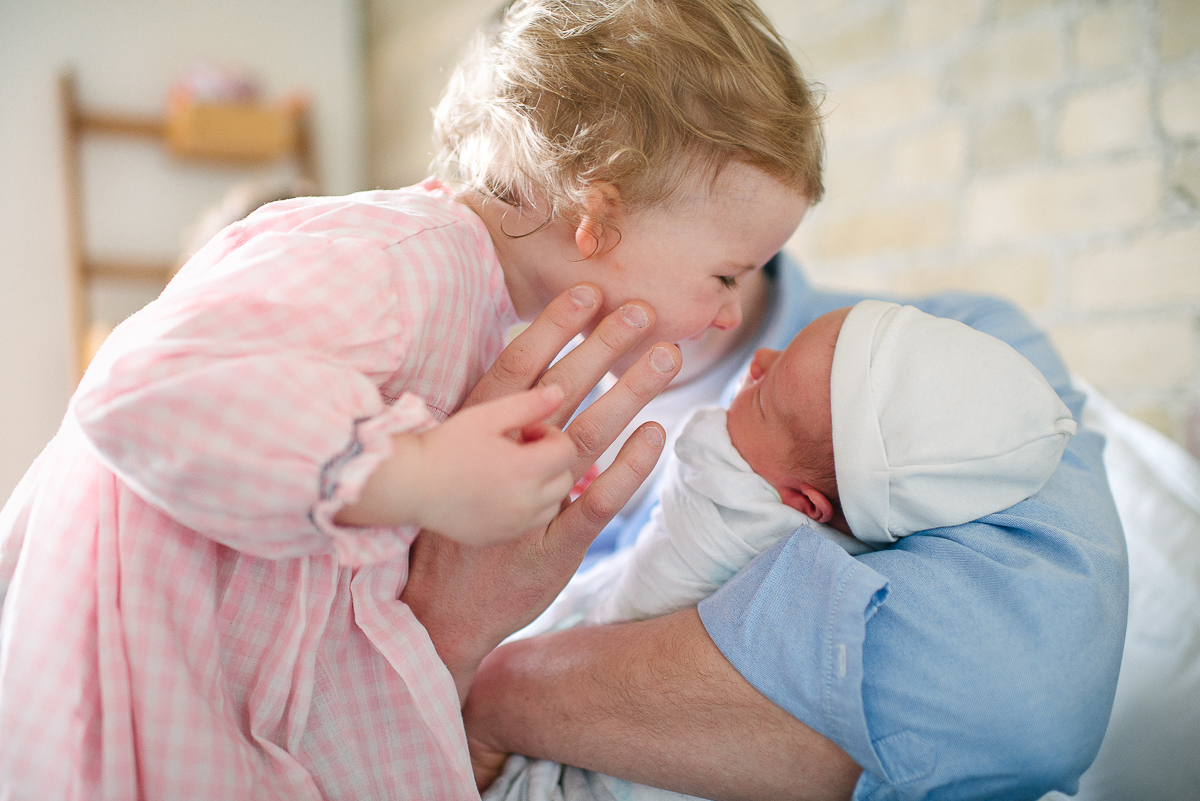 Kingston natural light family photographer