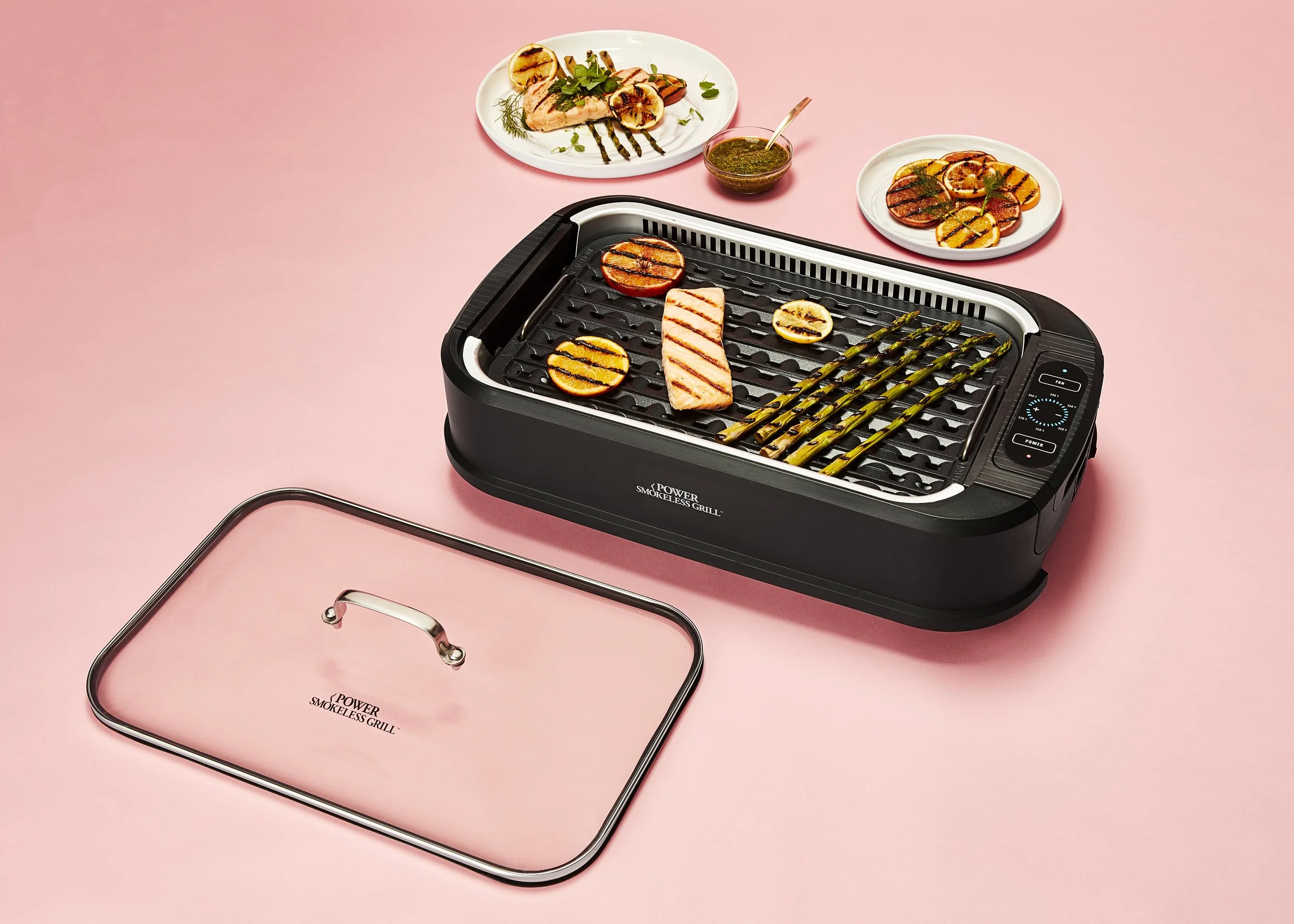 BBB_CRC_20181128_p04_CR_ PowerGrill_Smokeless_Grill_Web.jpg