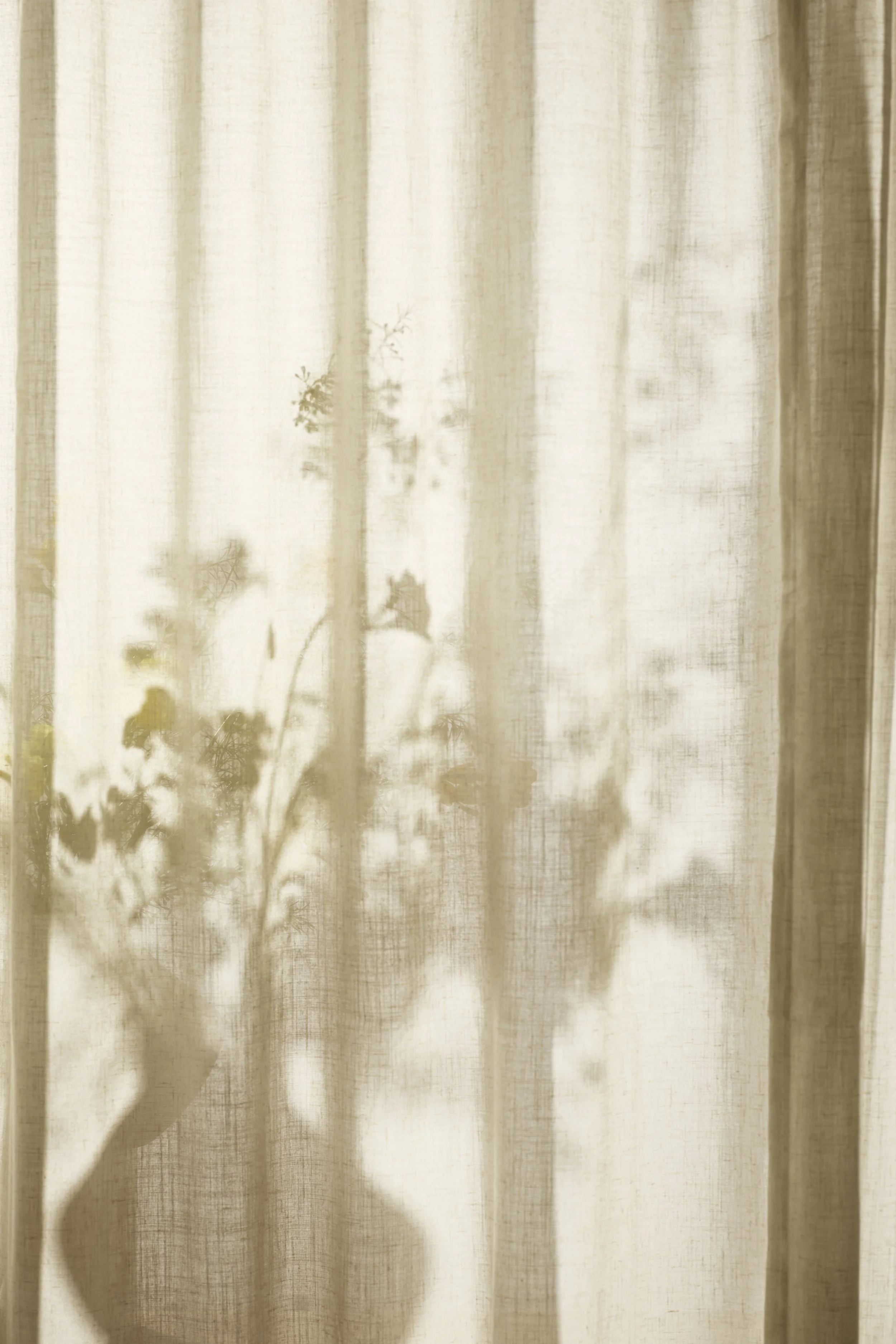 10202025_SpringCampaign_2026_SleepPromo_CurtainDetail_Harmon_V1_FINAL copy.jpg