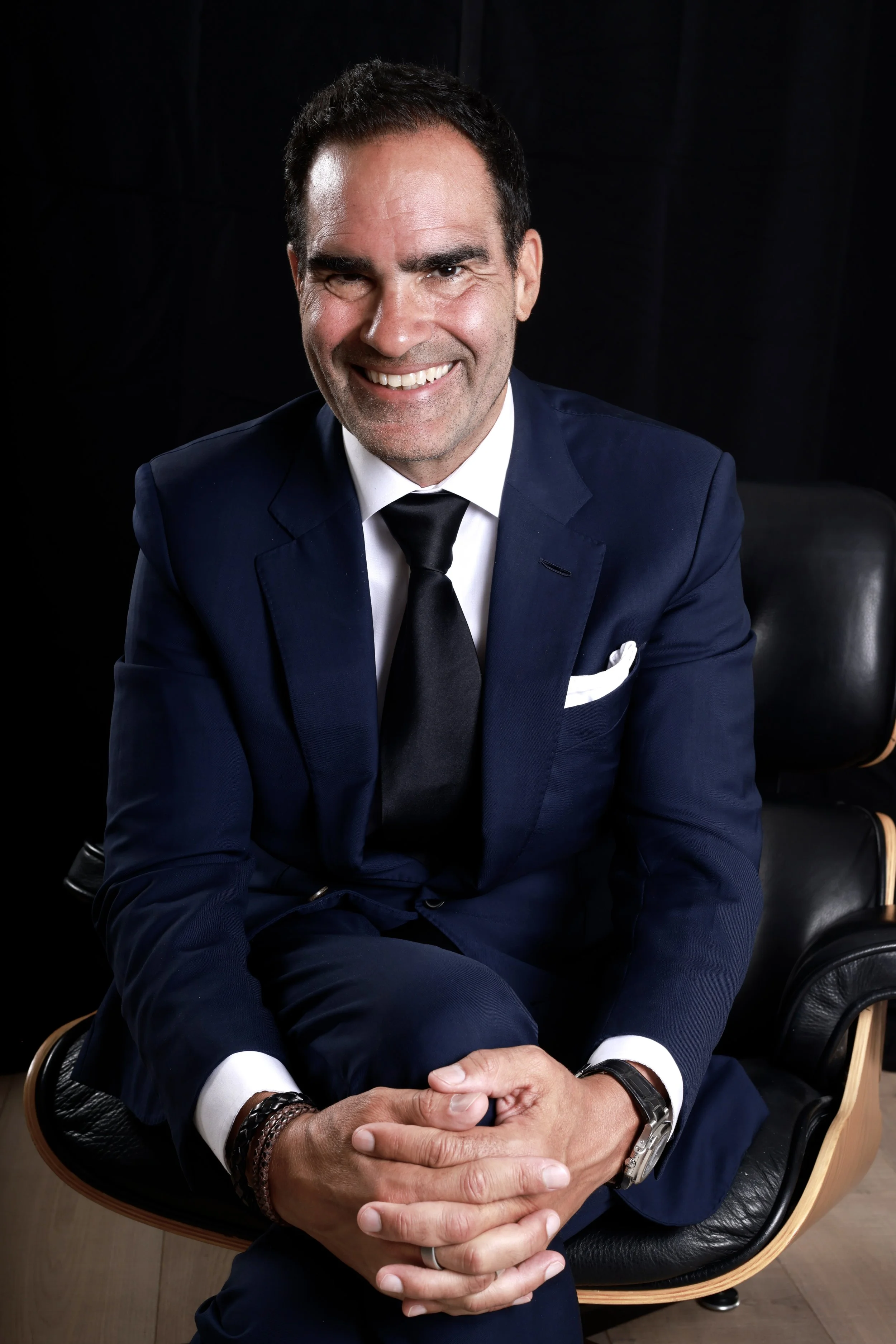 Dr. Daniel Langer CEO Équité. Pepperdine Luxury  Professor