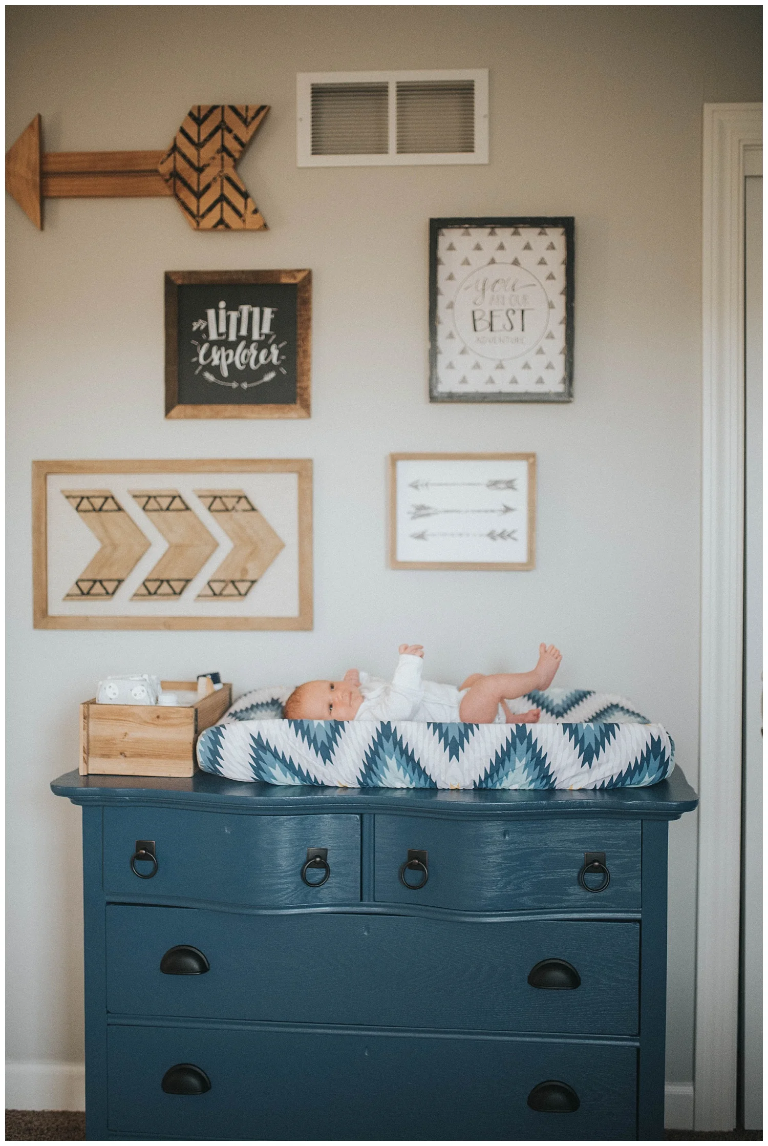 Pewaukee-Newborn-Photographer (32).jpg