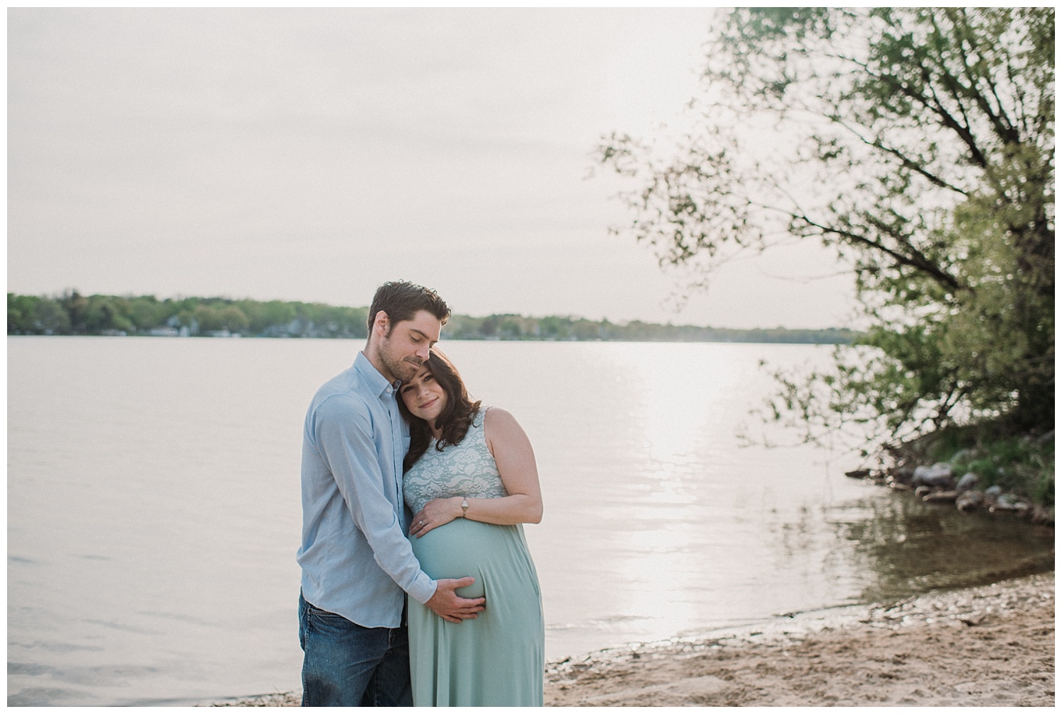 Milwaukee-Maternity-Photographer-2019 (7).jpg