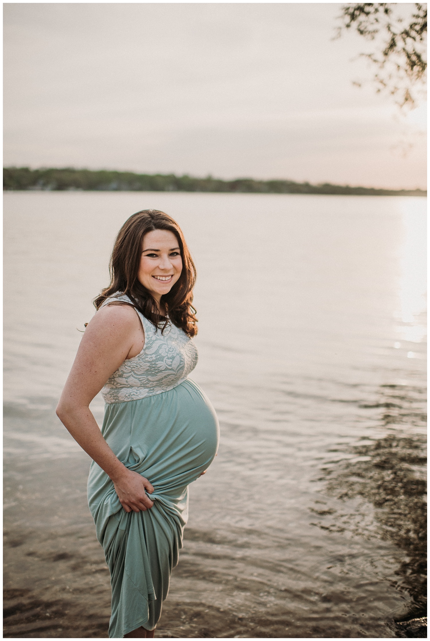 Milwaukee-Maternity-Photographer-2019 (8).jpg