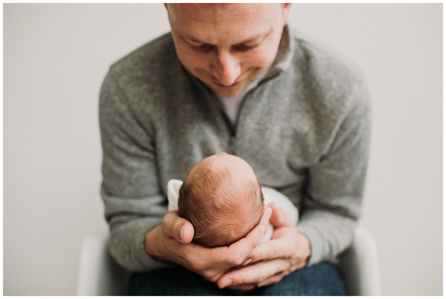 Milwaukee-newborn-photographer-studio-2019 (29).jpg