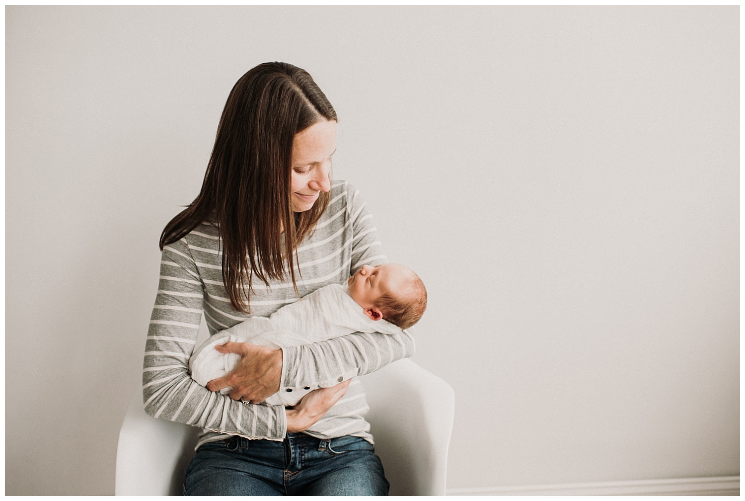 Milwaukee-newborn-photographer-studio-2019 (33).jpg