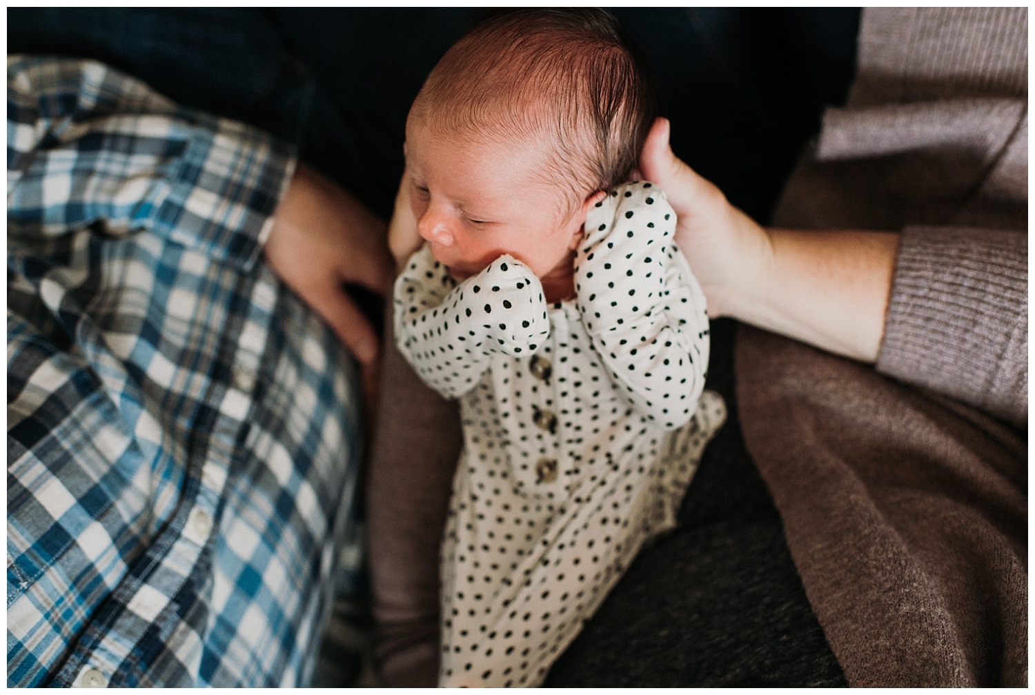 Milwaukee-newborn-photographer-2019 (10).jpg