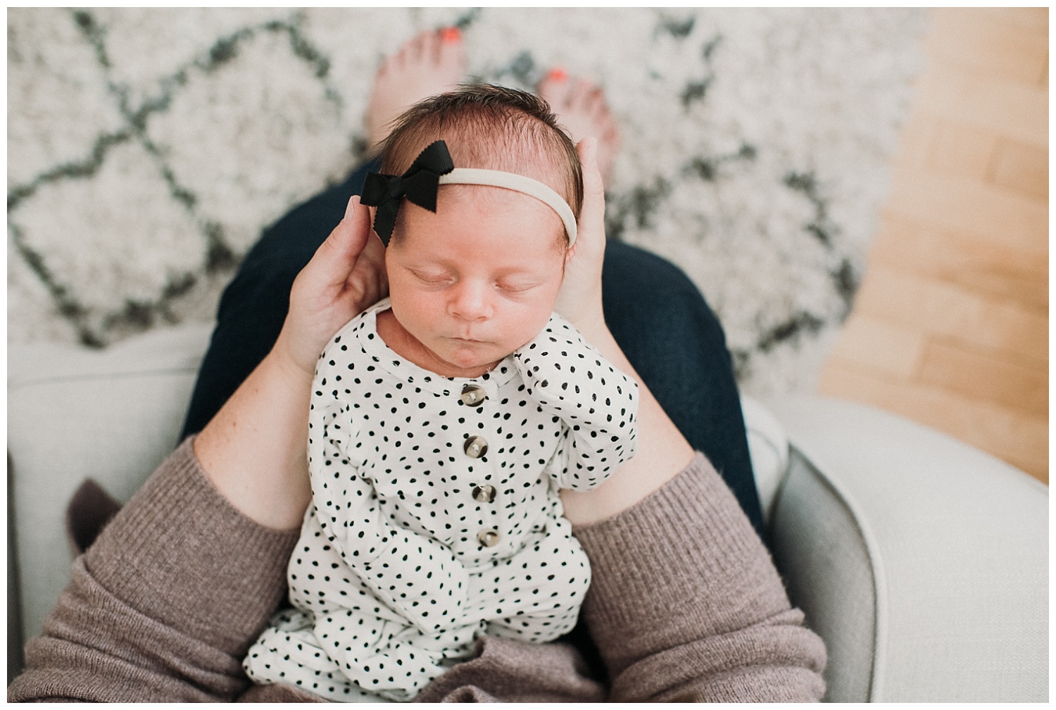 Milwaukee-newborn-photographer-2019 (16).jpg